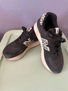 Women’s New Balance 574+ 'Black Animal Print' size 9